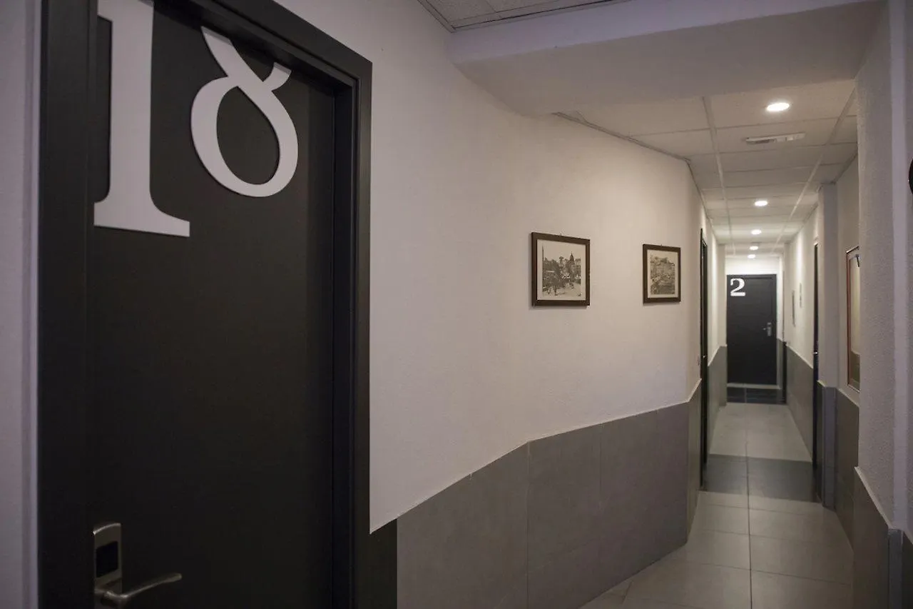 Hotell Ideal City Walk Neapel