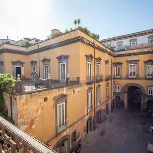 Apartment Palazzo Marigliano - Serviced, Naples