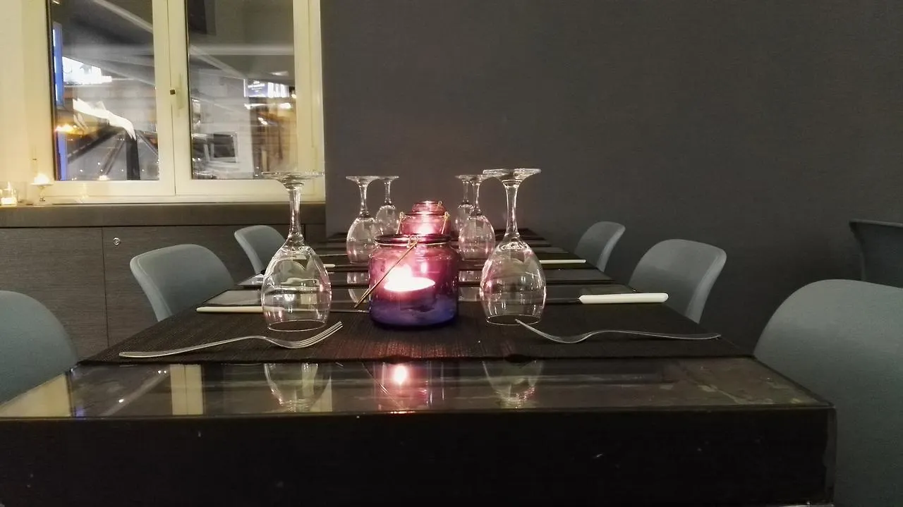 Ideal City Walk Neapol Hotel